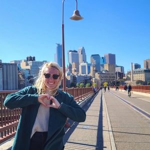 Meet your Posher, Sarah